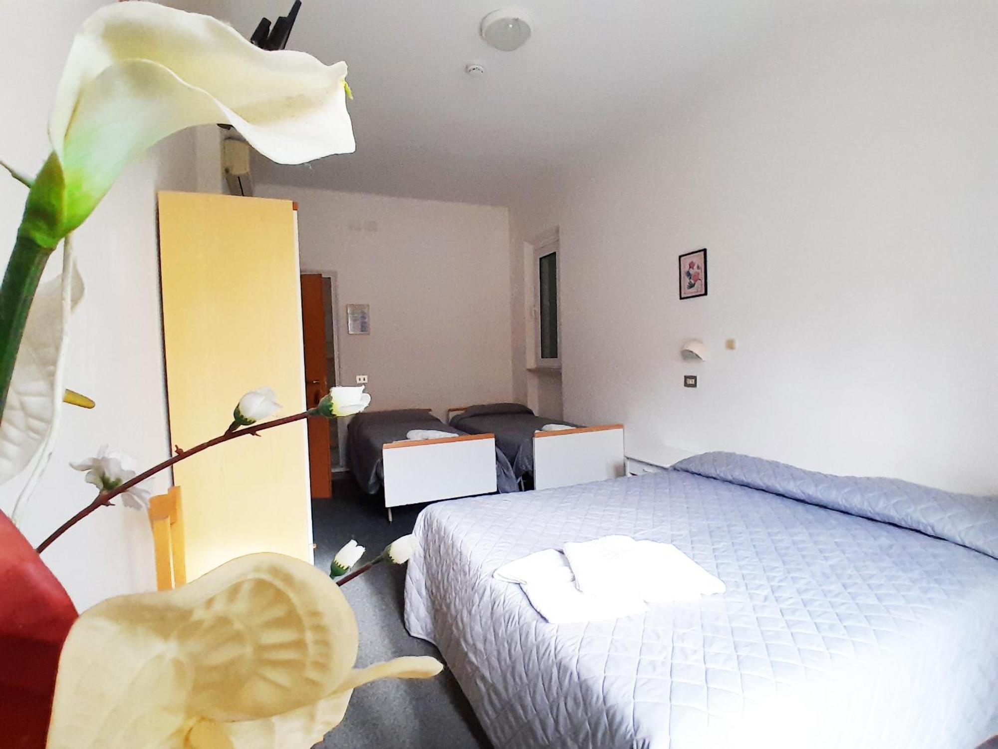 Hotel Berlino Cattolica Phòng bức ảnh