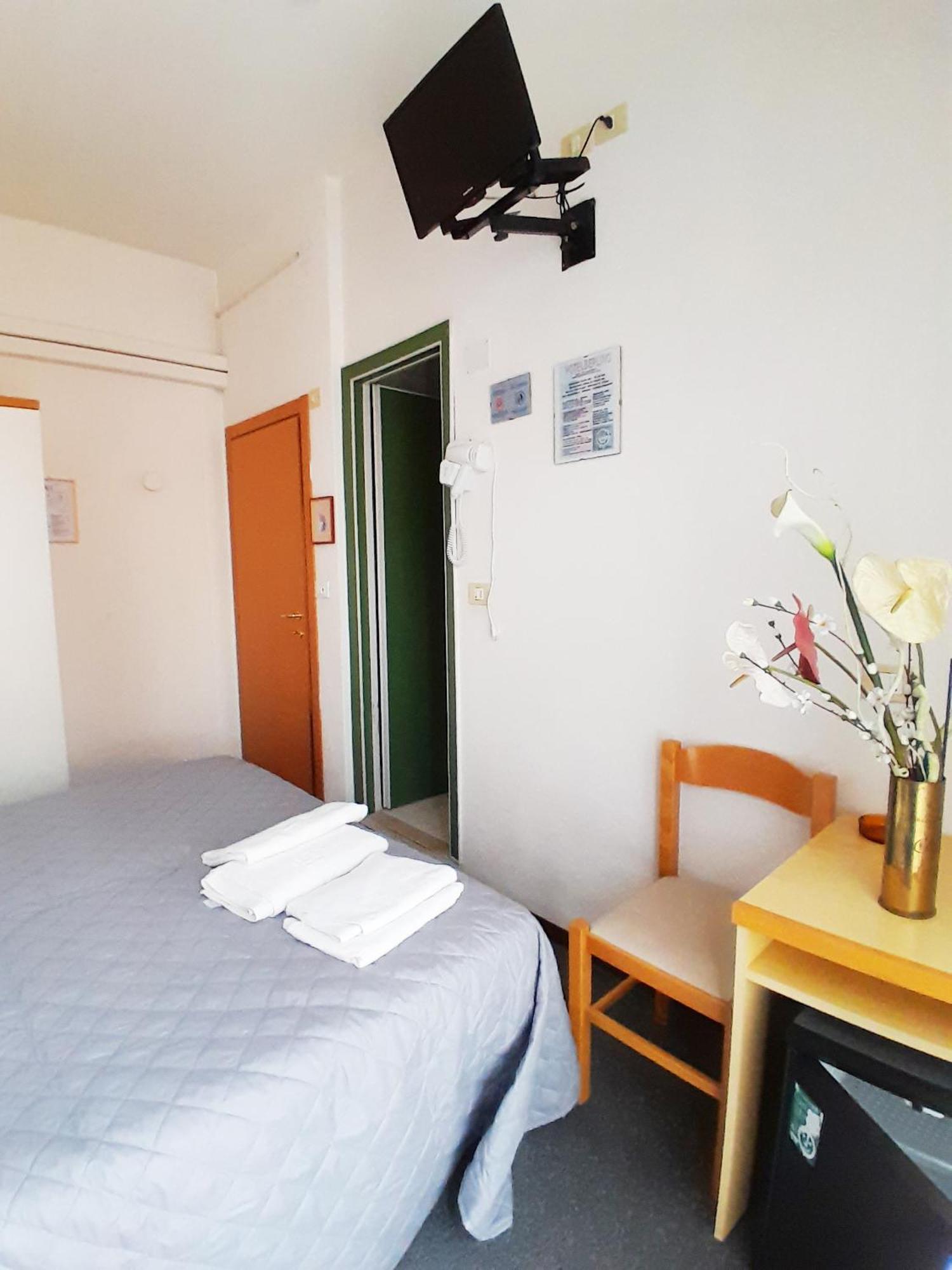 Hotel Berlino Cattolica Phòng bức ảnh